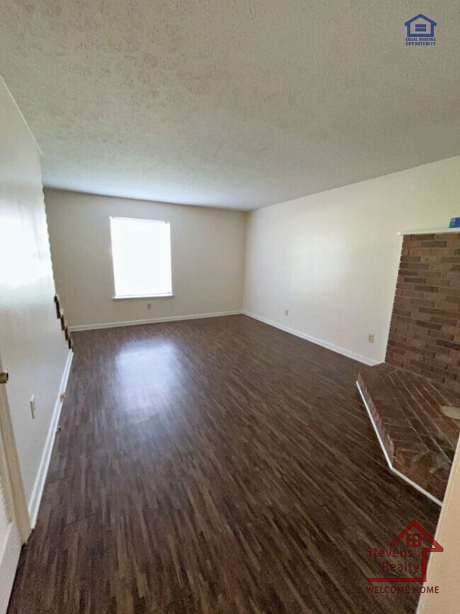 Photo - 101 Bybee Dr Unit D2