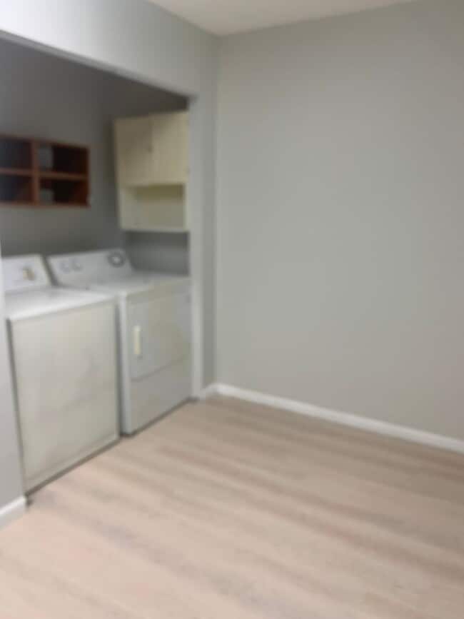 Photo - 2 bed 1 bath duplex off E Nine Mile Rd