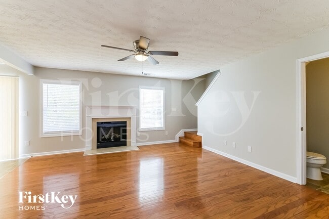 Photo - 1407 Alcovy Falls Dr SE