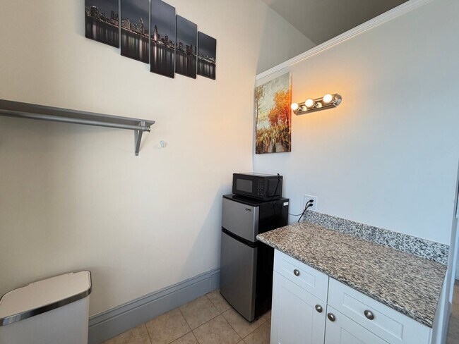 Photo - Furnished Unit for Rent in Historic Downtown Cole Block Building Unit 44