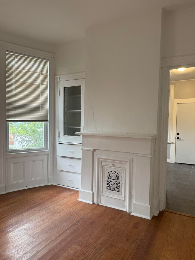9 Howard Pl
