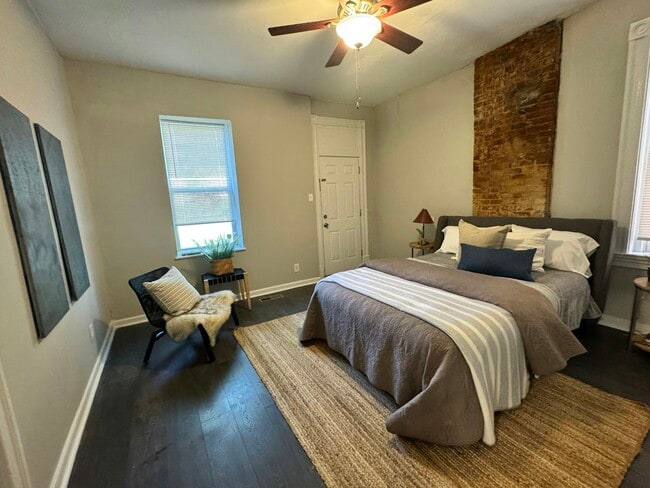 Photo - 3007 California Ave