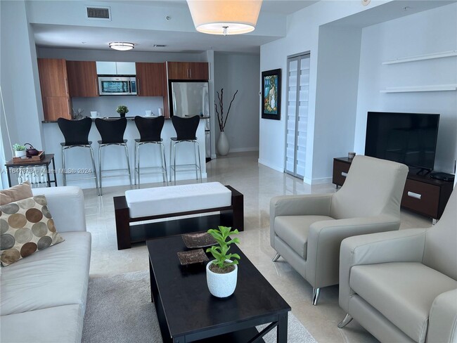 Photo - 300 S Biscayne Blvd Condo Unit 1701