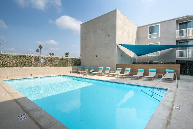 Pool and Lounge Area - Clarington Apartments