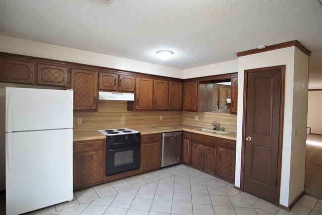 Photo - 9923 Mashburn Blvd