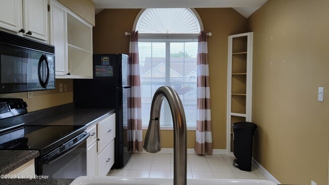 Photo - 10520 Bay Pointe Ct