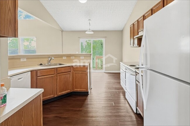 Photo - 368 Evergreen Cir