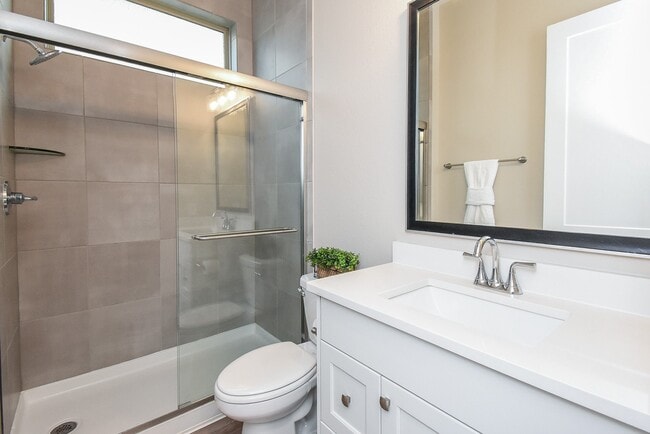 Photo - 7322 Perching Hawk Trl