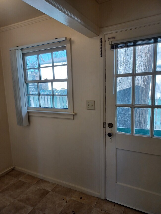 Photo - 307 W Grove St Unit 203