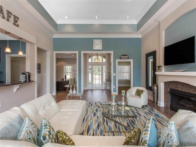 The Grayson Apartment Homes For Rent in Charlotte, NC