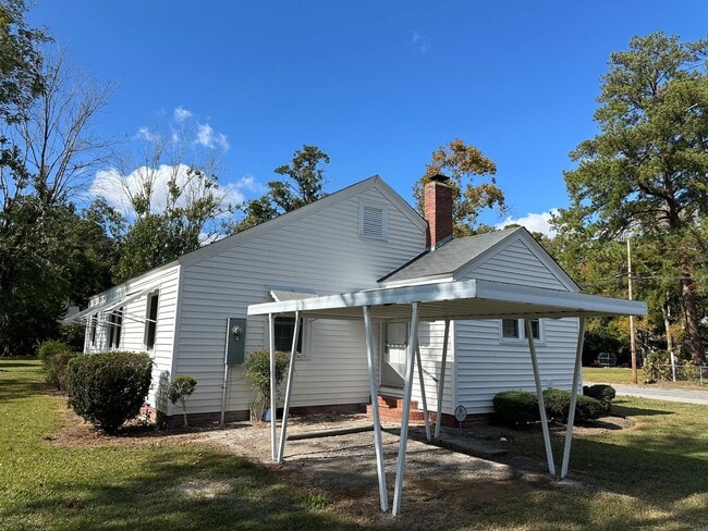 Photo - Modernized 3 bed 1 bath house