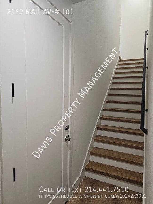 Photo - 2139 Mail Ave