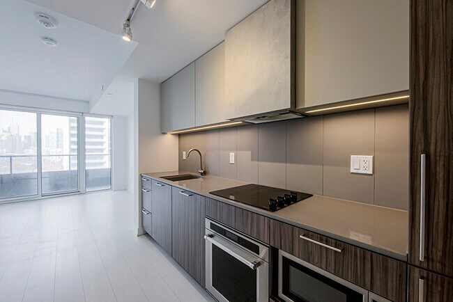 Photo - 19-1819 Western Battery Rd