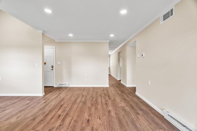 Photo - 15B Andover Ct