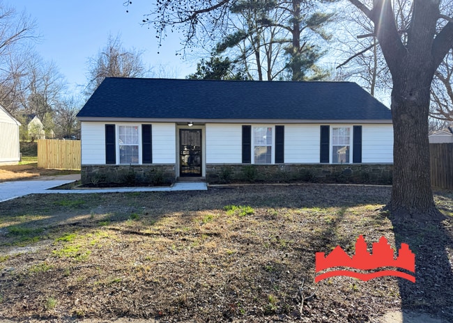 Building Photo - 3883 Drayon Cove