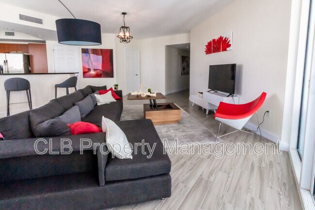 Building Photo - 241 Riverside Dr Unit 1409 Rental
