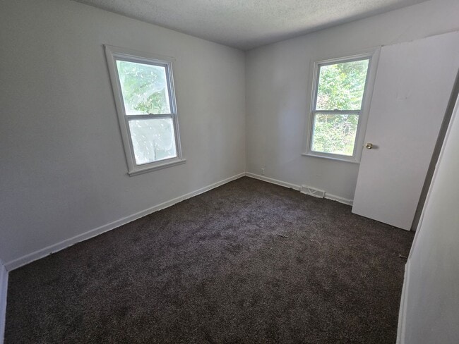 Photo - 3 bed 1 bathroom house