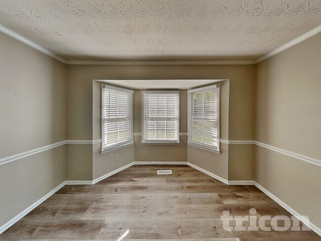 Photo - 1029 Peace Dr