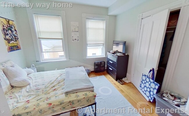 Photo - 231 Norfolk St Unit #4