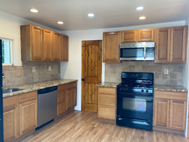 Photo - 930 Gravel Pike