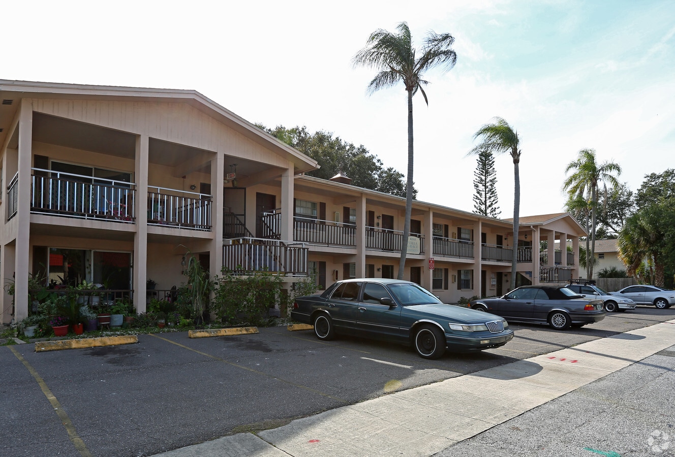 Villa Grace / Villa Marina - Villa Grace / Villa Marina Apartments