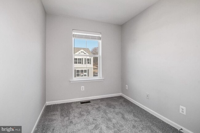 Photo - 1057 Flint Ct