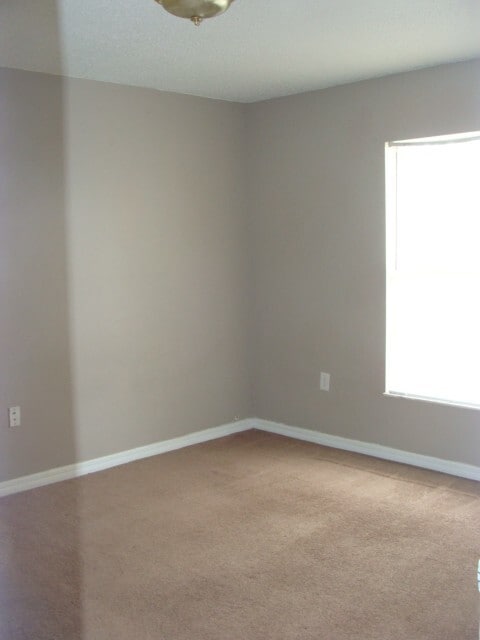 Photo - Wonderful 2 bedroom home with Addition Den or Office, Great Location