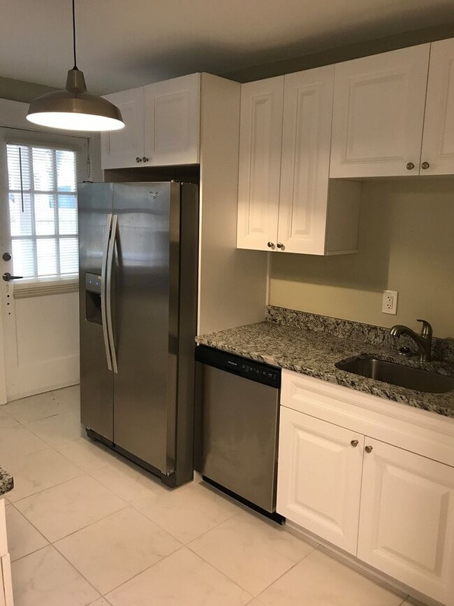 Photo - 1325 2nd Ave W Unit #4