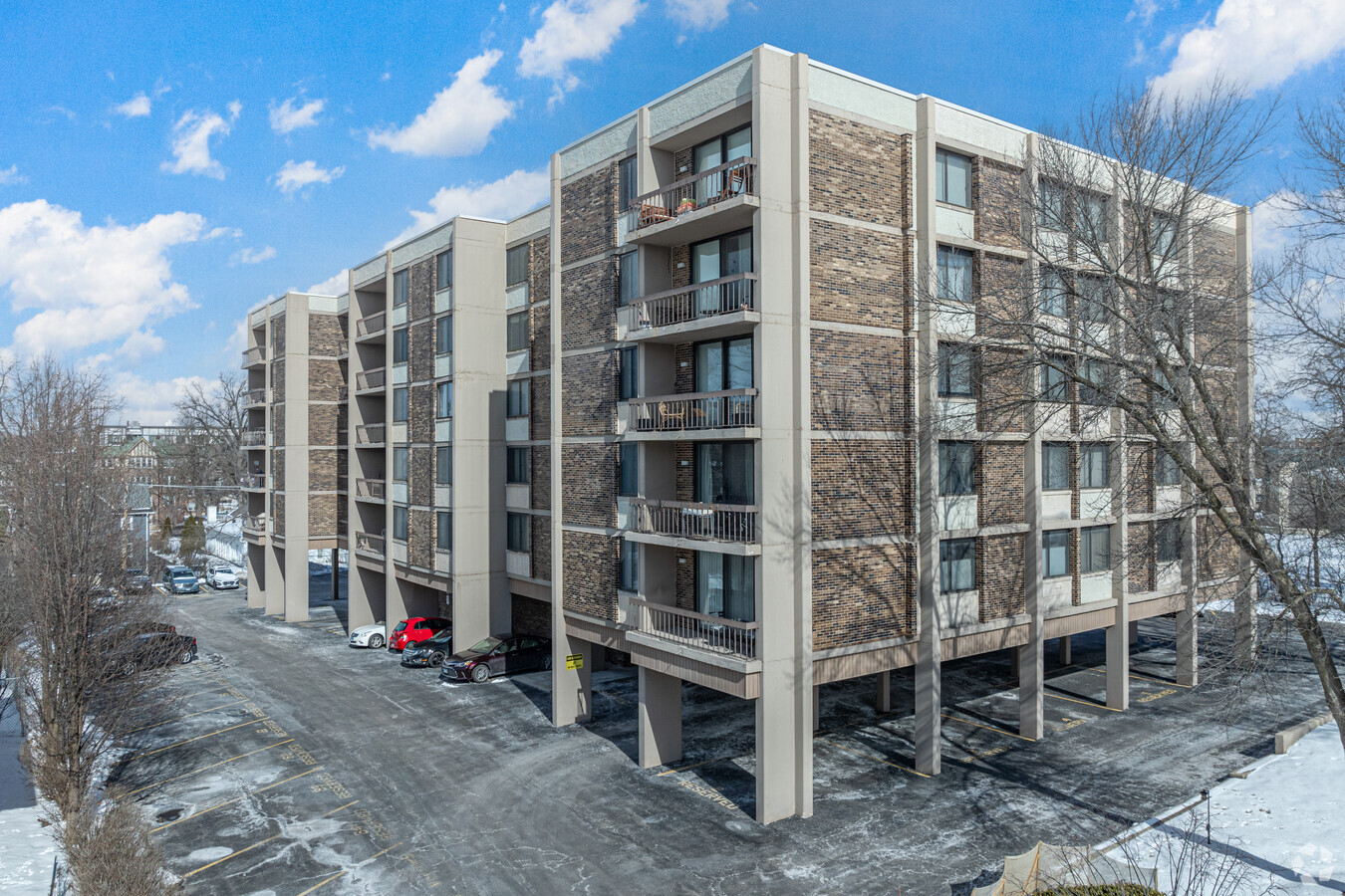 Primary Image - Park Grove Condominiums