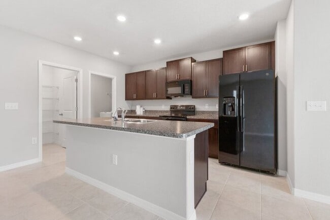 Photo - LIKE NEW 5 Bedroom Home for RENT in Touchstone!