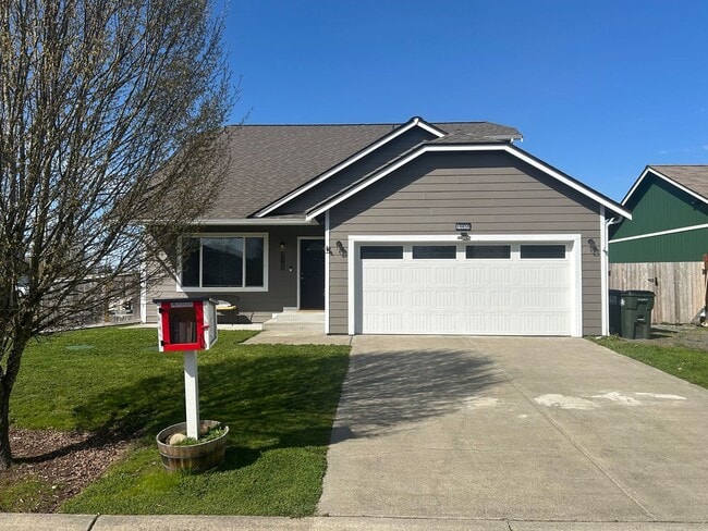 4 BR Willow Glenn - 4 BR Willow Glenn House