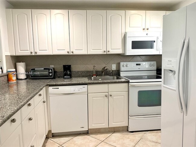 Photo - 201 Galen Dr Unit 315W
