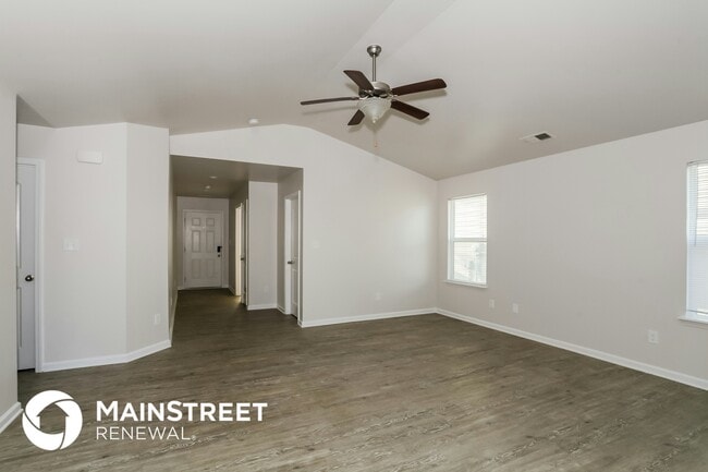 Photo - 2204 Walcot Way