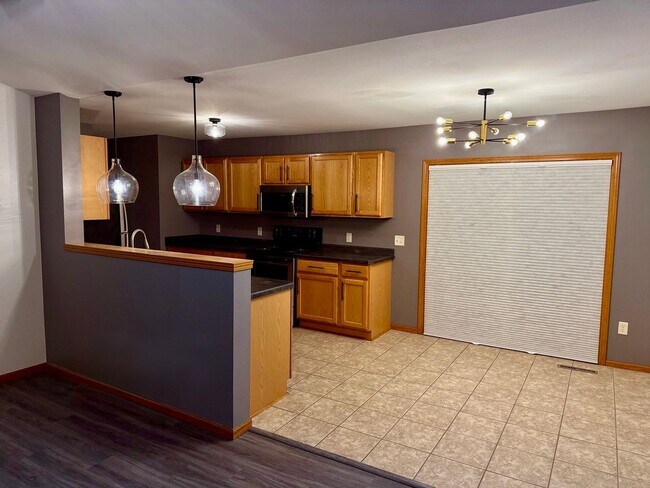 Photo - Remodeled 3BR 3BA Duplex in Black Earth –  $2800 month