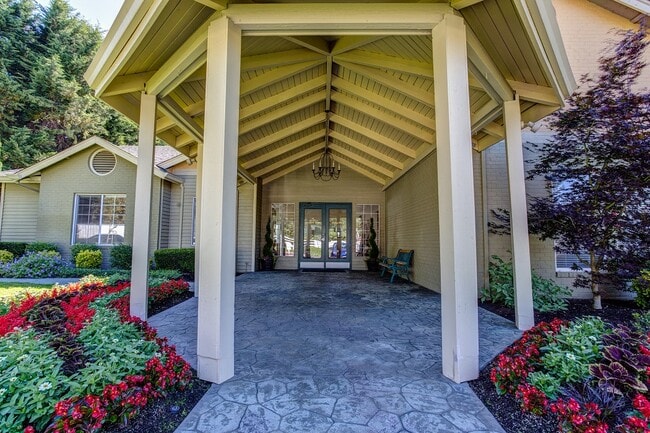 Commons at Avalon Park Apartments