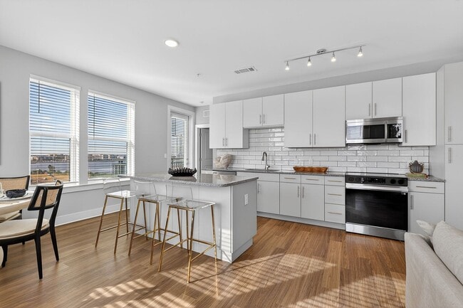 RISE Doro Jacksonville Apartments - RISE Doro