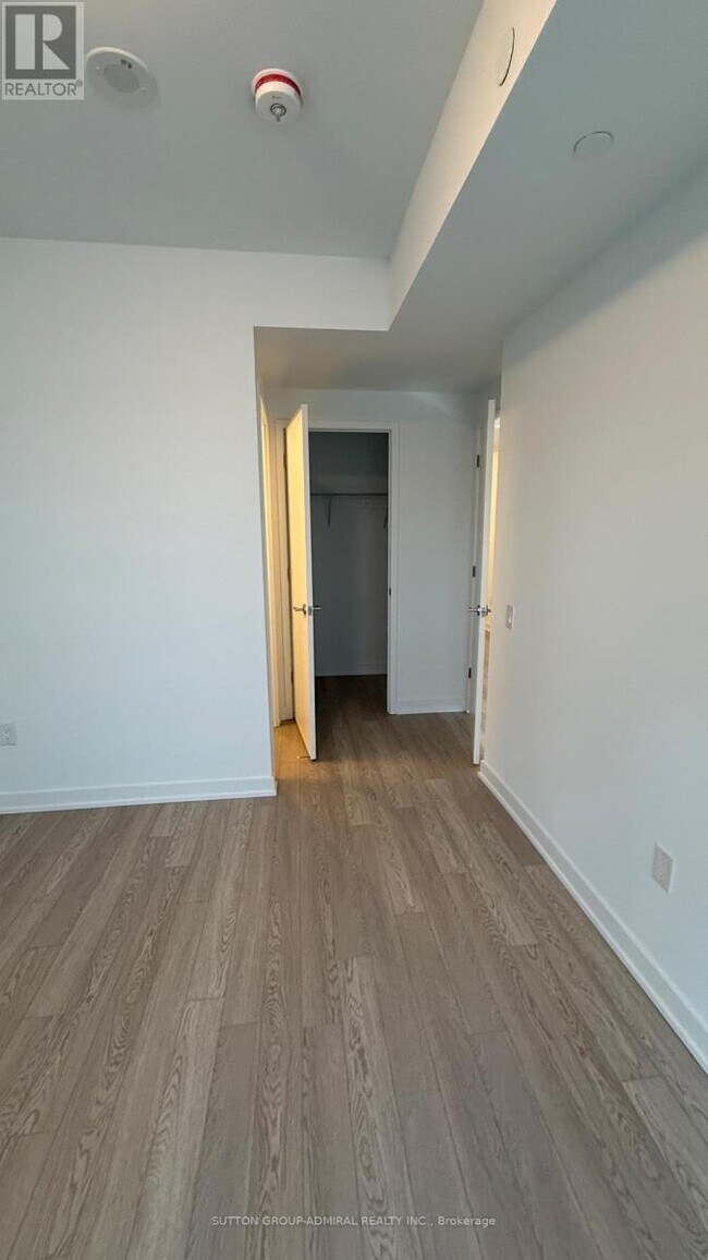 Photo - 634 Church St Unité 1001