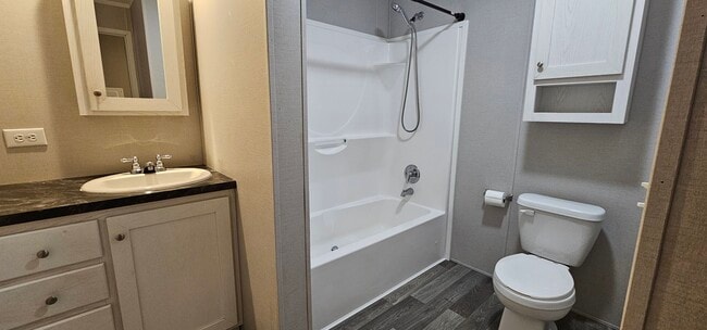 Photo - 154 Birch Ct