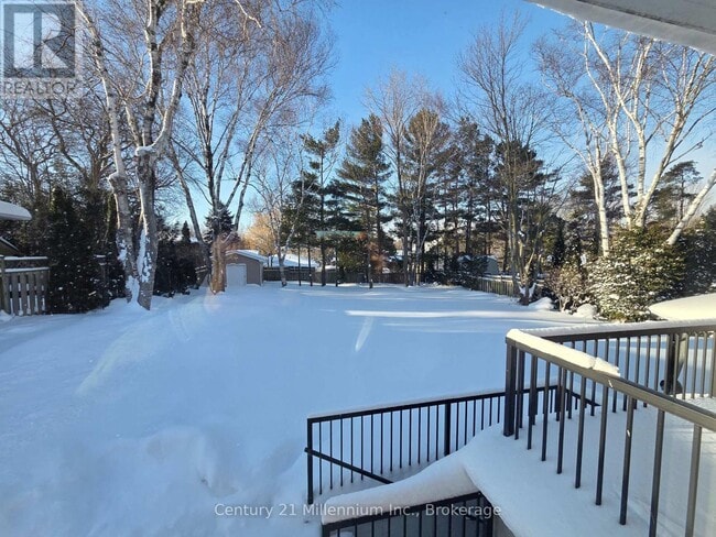 Photo - 398 Kingsway St Unit 2