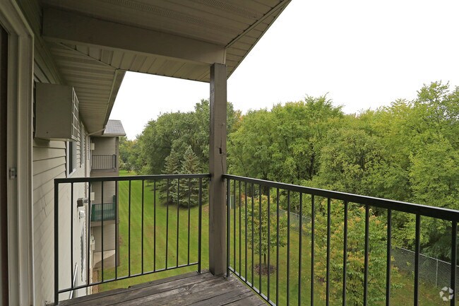 Dove Tree Apartments