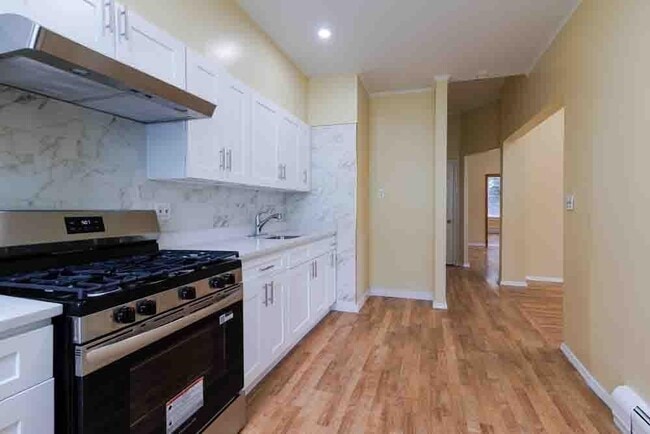 Photo - 3 Ridgley Pl Unit 1