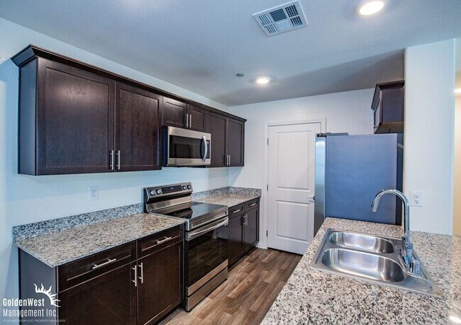 Photo - Cozy 2Bdm 2Ba Townhome with Community Pool...