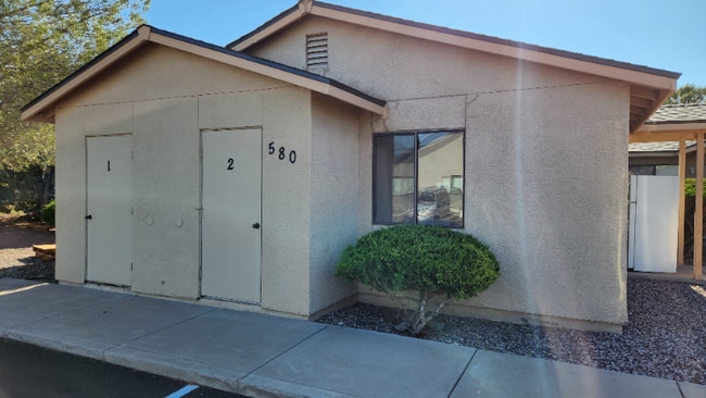 Photo - 580 Bent River Rd