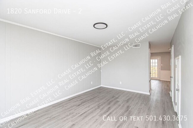 Photo - 1820 Sanford Dr Unit 2