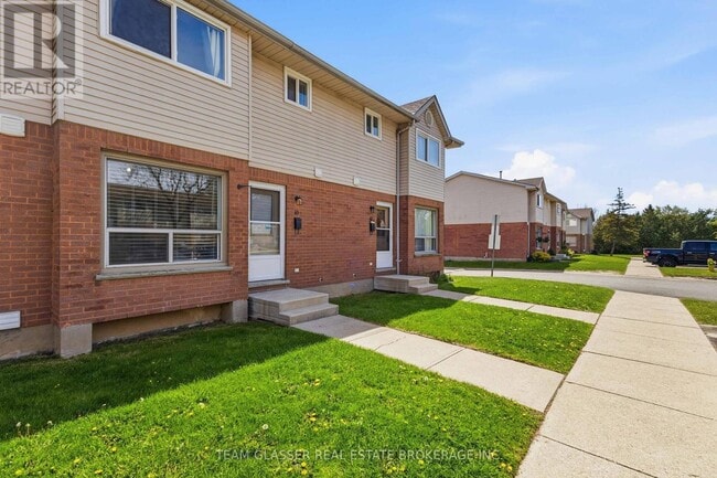 Photo - 595 Third St