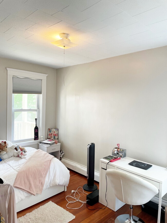 Photo - 25 Ashford St Unit 1