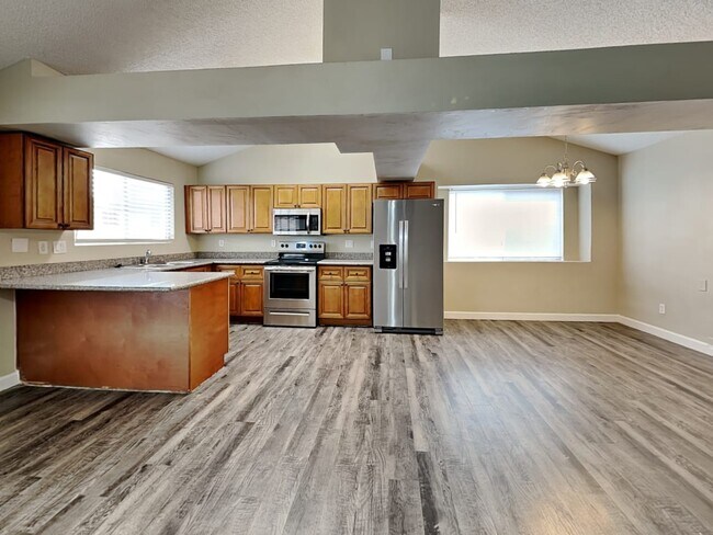 Photo - 7126 W Sierra Vista Dr