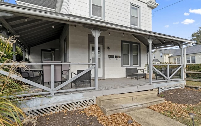 Photo - 114 Cadwalader Ave Unit 1