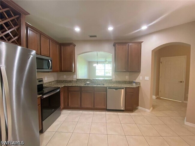 9528 Brookville Ct