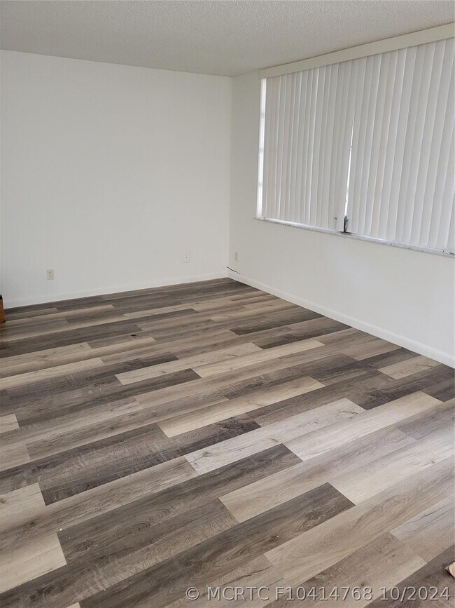 Photo - 7875 Margate Blvd Unit 102